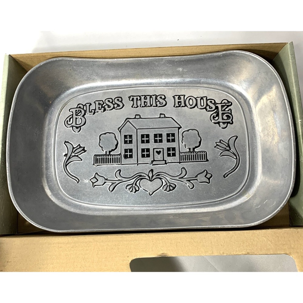 Wilton Armetale Pewter Serving Dish Bread Tray Housewarming Gift Hot Cold w/Box